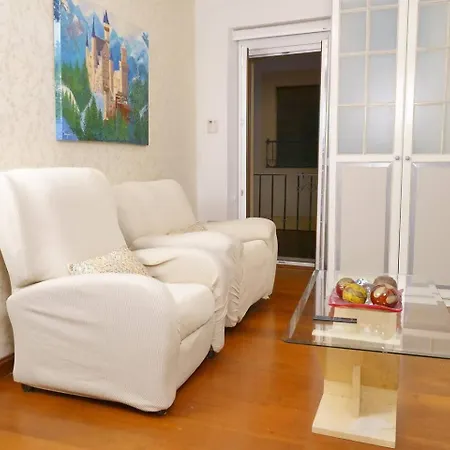 Apartamento Home4u Santo Domingo Granada